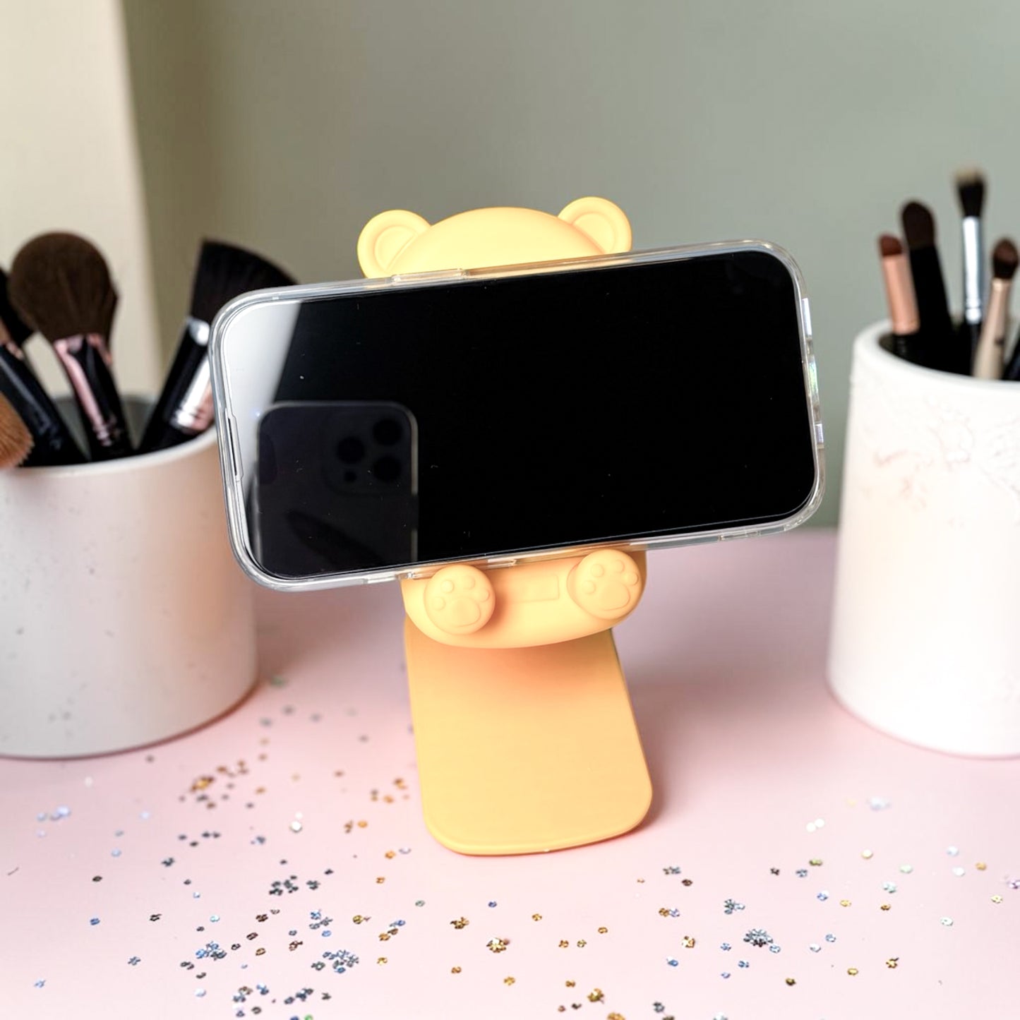 🐻 Soporte para Celular Kawaii – Cute Bear Stand Ajustable 📱✨